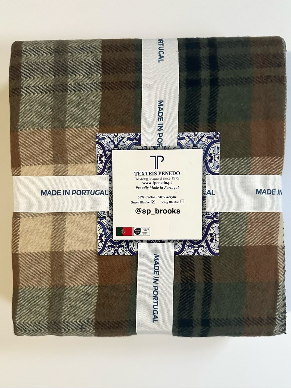 🎁Texteis Penedo Blanket - Green, Brown & Blue Plaid Cotton Blend Queen Blanket - Picture 7 of 7